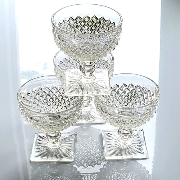 Vntg "English Hobnail" (4) Low Sherbet Square Base by Westmoreland - Picture 3 of 8